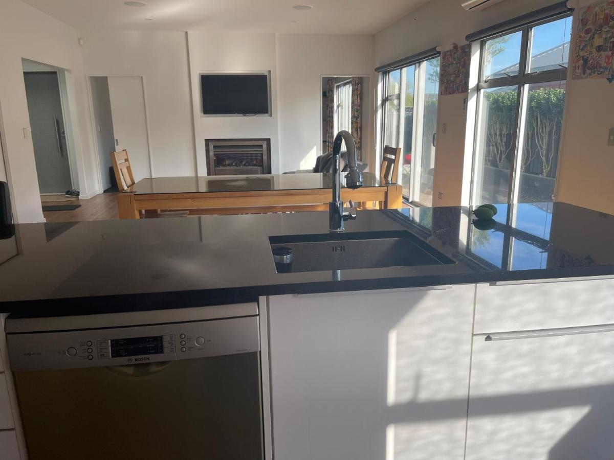 Stunning Park Side Holiday Home Christchurch Luaran gambar